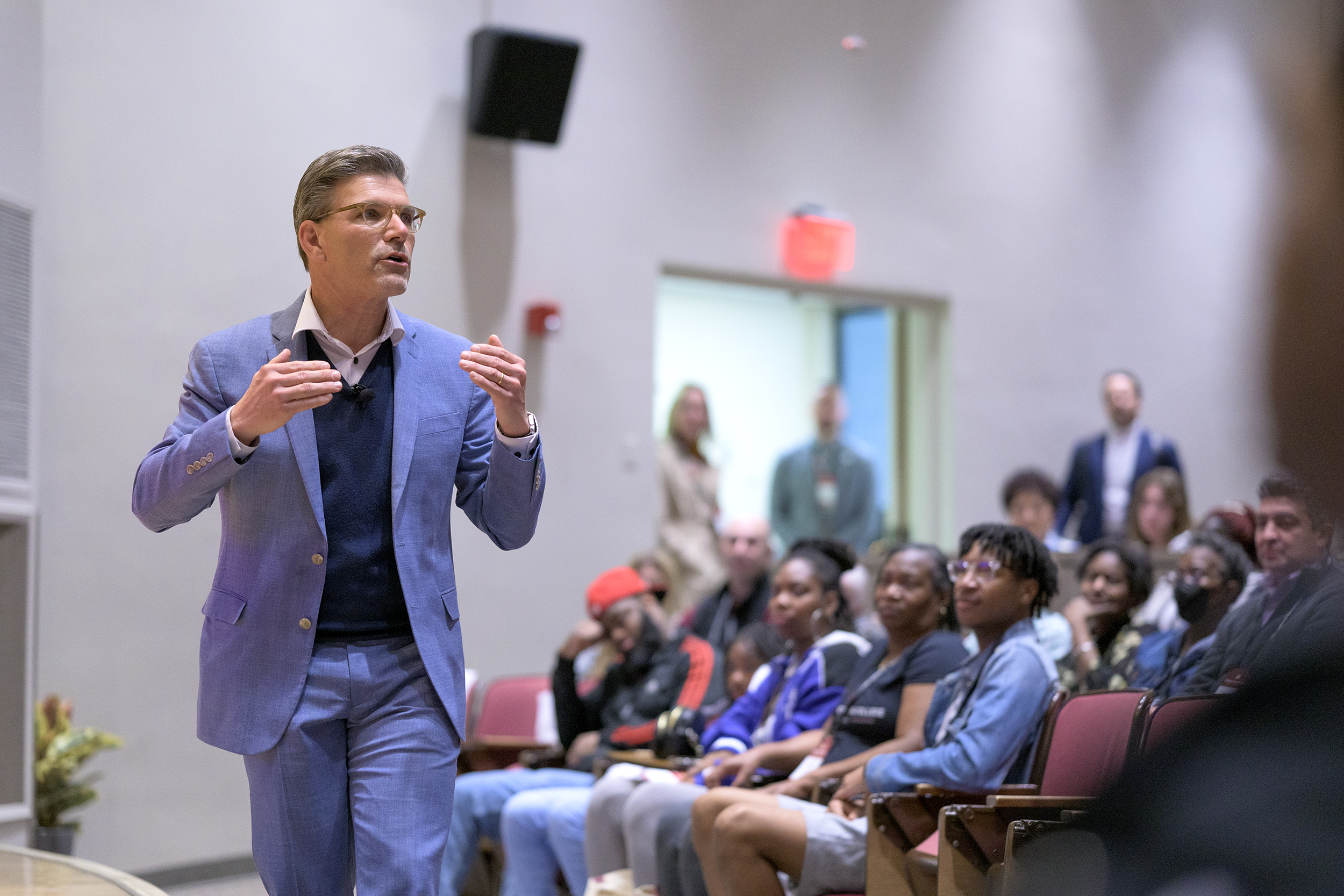 President Chodosh speaking at Town Hall during Family Weekend.