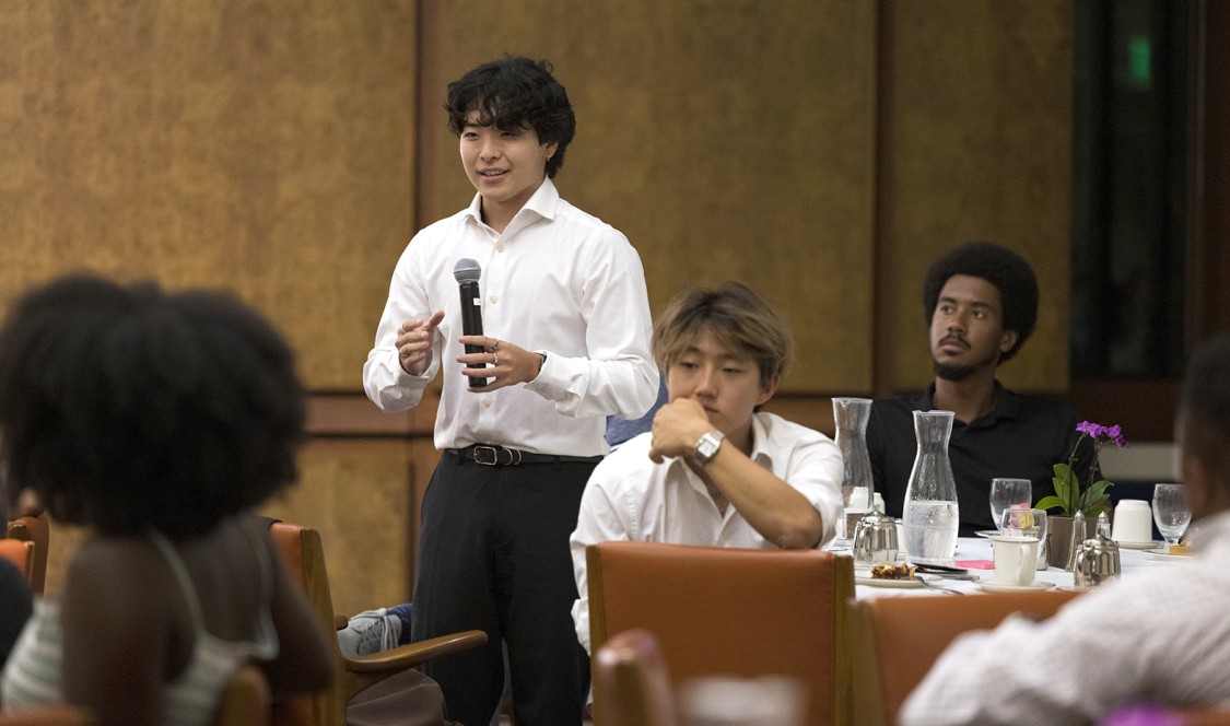 The Saturday Salon, a gathering of faculty and students to discuss topics.