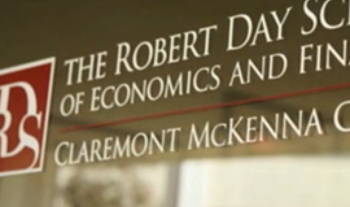 Robert Day logo
