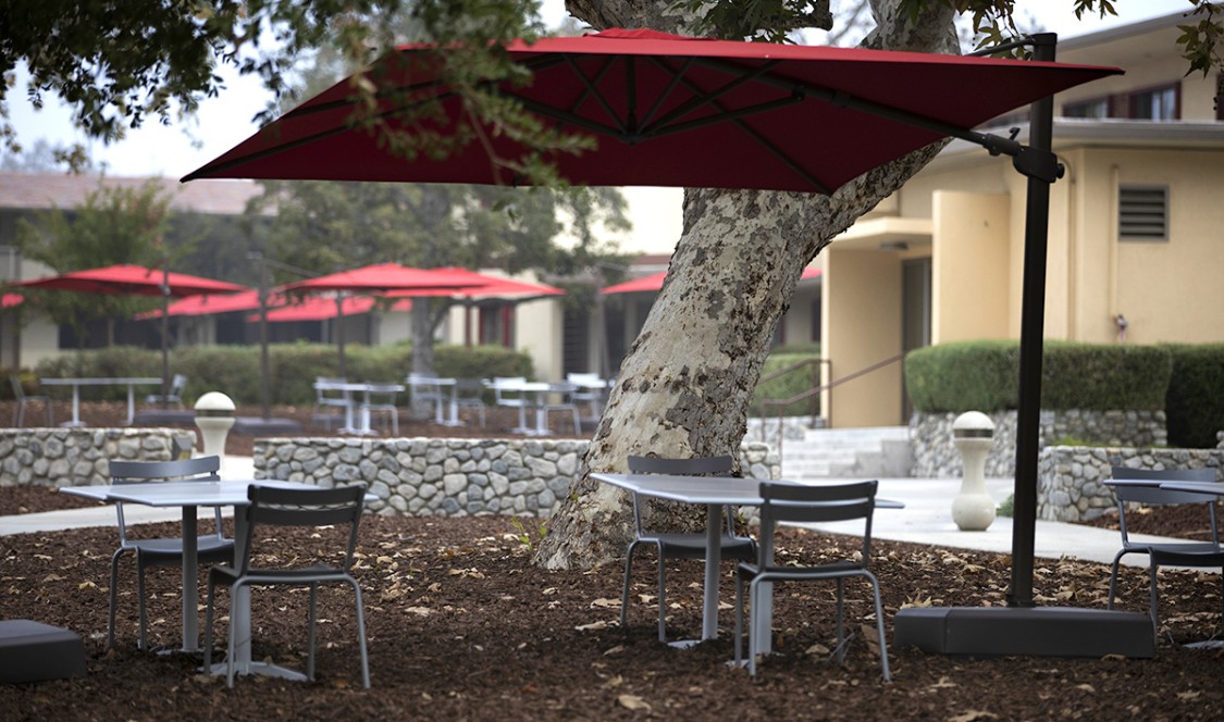 A view of outdoor seating on campus