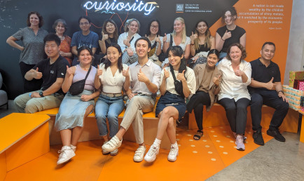 CMCers on a trip to Thailand, organized by the Keck Center for International and Strategic Studies.