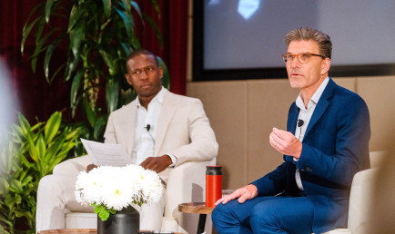 Antoine Grant ’07 (left) and President Hiram Chodosh at the Town Hall Q&amp;A during Alumni Weekend 2025.