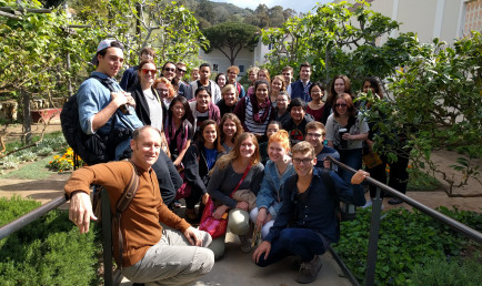 Professor Bjornlie and students at the Getty Villa