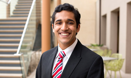 Syed Umar Farooq was awarded a 2016 Truman Scholarship