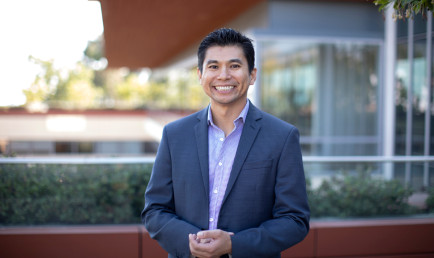 Claremont McKenna College Prof. Wei-Chin Hwang