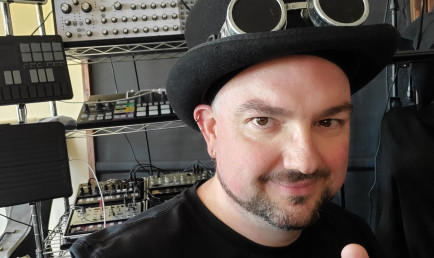 Essays for calculus? Sam Nelson is turning math sideways