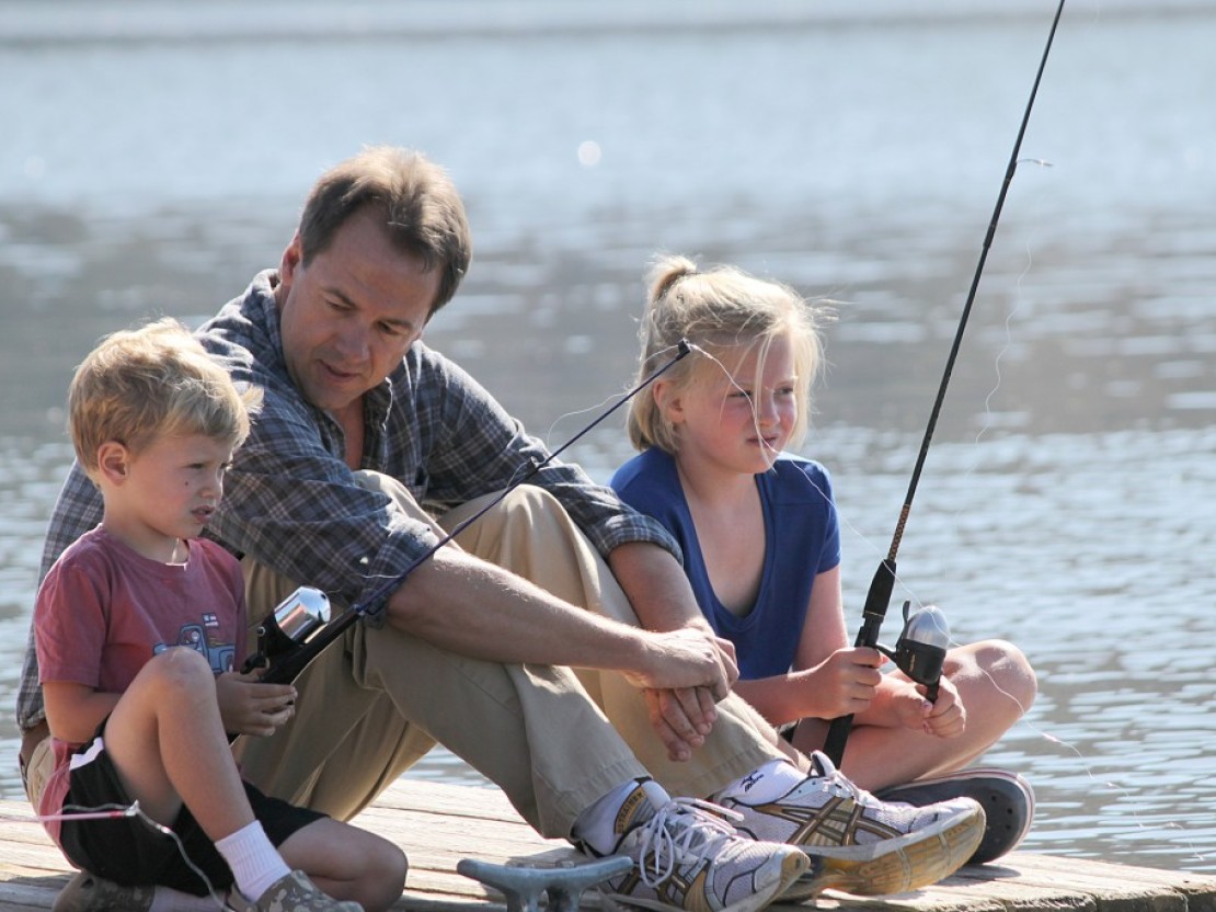 Bullock family fishing