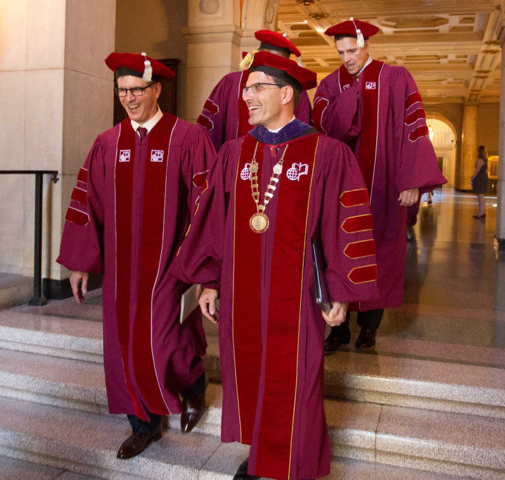 Pres. Chodosh walking with trustees